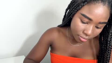 Sara online show from September 2025 07:48:02 PM