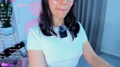 Sara online show from June 2026 06:18:02 PM