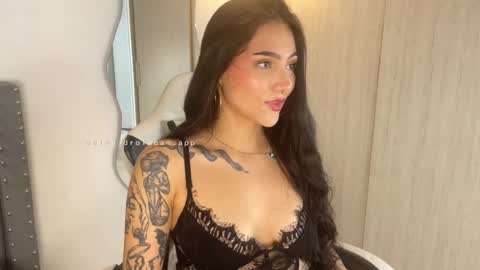 Sara online show from February 2025 06:47:02 PM