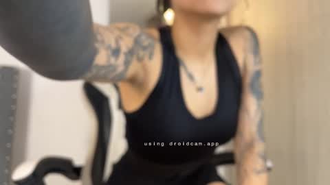 Sara online show from February 2025 01:08:02 PM