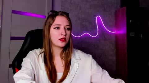 Sara online show from April 2026 09:20:02 PM