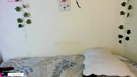 Snapshot of sara_sophiee chatting on December 2024 04:09:02 AM sara sofia online show from December 2024 04:09:02 AM