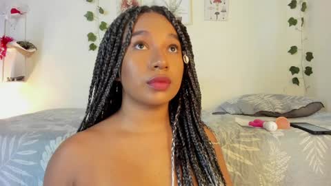 Snapshot of sara_sophiee chatting on January 2025 12:39:02 PM sara sofia online show from January 2025 12:39:02 PM