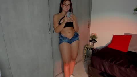 sara_sweett9 online show from July 2026 03:21:02 PM
