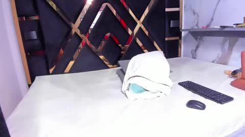 sara_tourner online show from June 2026 11:27:02 AM