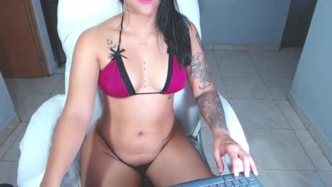 Sara online show from May 2026 11:45:01 PM