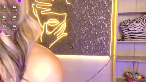 Snapshot of saraa_love_ chatting on July 2026 07:16:01 PM Saraa online show from July 2026 07:16:01 PM