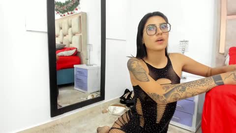 Snapshot of saraa_nix chatting on December 2024 03:04:02 AM sara online show from December 2024 03:04:02 AM