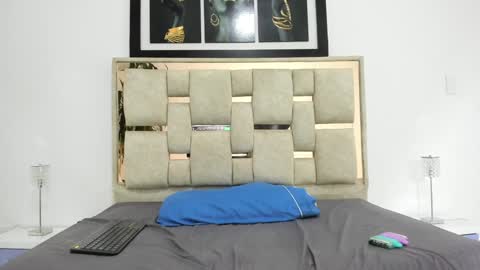 Snapshot of saraa_nix chatting on February 2025 03:13:01 AM sara online show from February 2025 03:13:01 AM