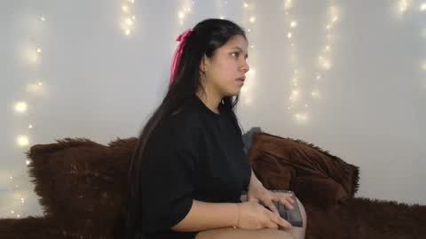 sara and thomas online show from December 2024 10:20:02 PM