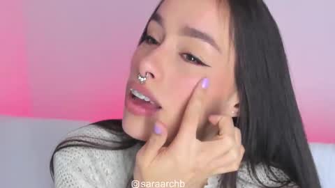 Snapshot of saraarchbould chatting on October 2025 03:25:01 PM Sara online show from October 2025 03:25:01 PM