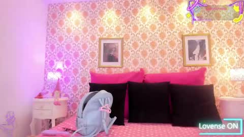 SaraAvila  online show from June 2026 09:52:01 PM