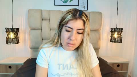 sarablonde_t online show from June 2026 02:50:02 PM