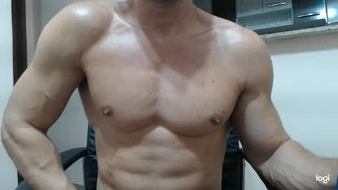 saradorj92 online show from February 2025 05:58:01 AM