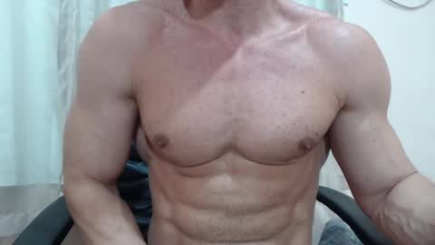 saradorj92 online show from September 2025 12:01:01 AM