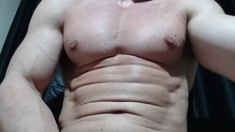 saradorj92 online show from June 2026 01:56:01 AM