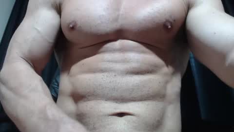 saradorj92 online show from June 2026 06:07:02 PM
