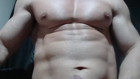 saradorj92 online show from June 2026 12:39:01 AM