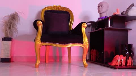 Sara Ferrer  online show from February 2026 07:04:01 AM