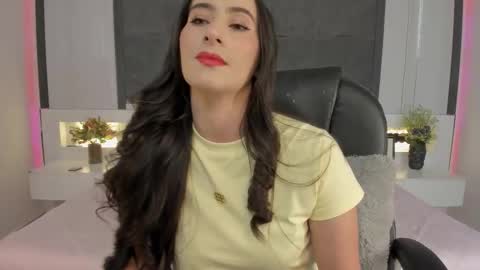  Sara Gomez  online show from March 2026 03:05:02 PM
