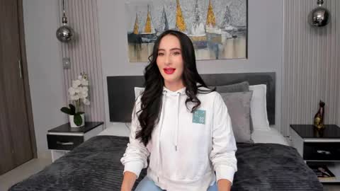  Sara Gomez  online show from May 2026 12:09:02 PM