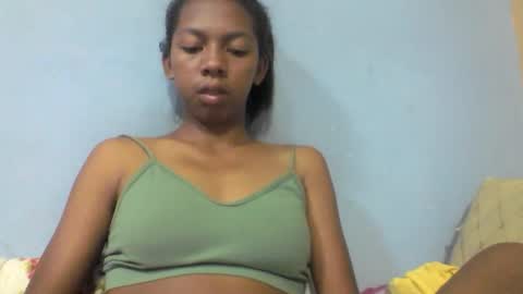 Snapshot of sarah146341 chatting on March 2026 05:32:01 PM sarah146341 online show from March 2026 05:32:01 PM