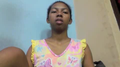 Snapshot of sarah146341 chatting on March 2026 08:23:01 PM sarah146341 online show from March 2026 08:23:01 PM