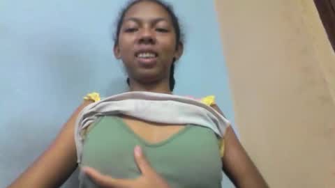 Snapshot of sarah146341 chatting on April 2026 03:20:01 PM sarah146341 online show from April 2026 03:20:01 PM