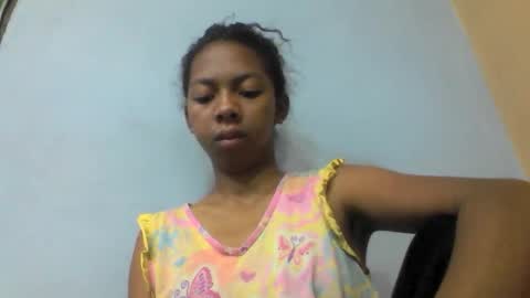 Snapshot of sarah146341 chatting on April 2026 03:26:01 AM sarah146341 online show from April 2026 03:26:01 AM