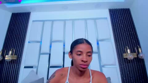 Snapshot of sarah_ashbourne chatting on October 2025 02:15:02 PM sarah_ashbourne online show from October 2025 02:15:02 PM