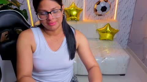 sarah_bay_tx online show from June 2026 09:29:01 PM