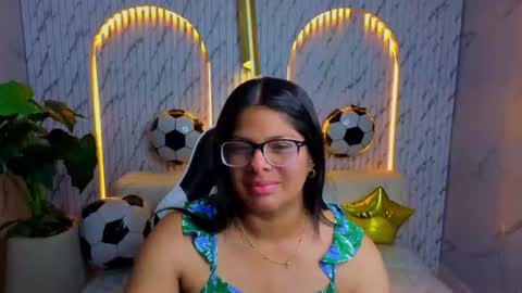 sarah_bay_tx online show from June 2026 07:44:02 PM