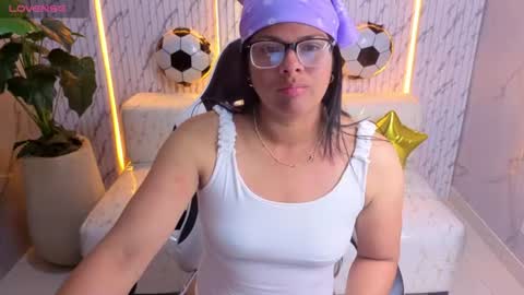 sarah_bay_tx online show from June 2026 08:02:01 PM