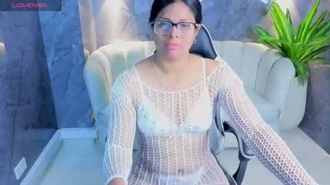 sarah_bay_tx online show from July 2026 08:03:02 PM