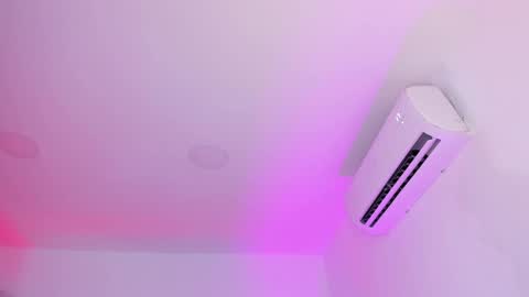 Sarah Bonneth online show from February 2026 11:26:01 AM