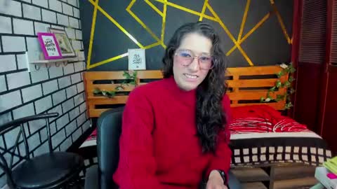 Sarah online show from July 2026 12:18:02 PM