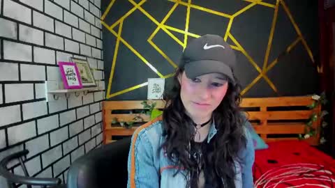 Sarah online show from July 2026 12:25:01 PM