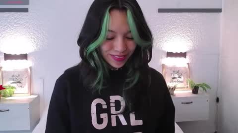 Sarah online show from February 2026 01:48:01 PM