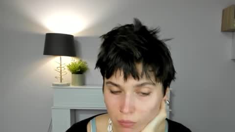 Snapshot of sarah_desire01 chatting on March 2026 02:42:01 PM Sarah online show from March 2026 02:42:01 PM