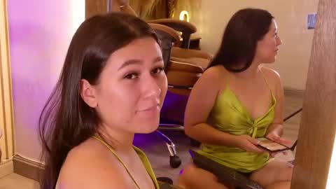 sarah_greyy online show from May 2026 09:46:01 AM