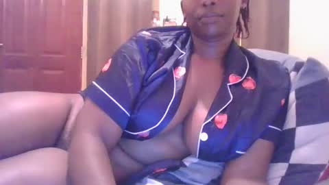sarah_haggai online show from April 2026 04:16:02 PM
