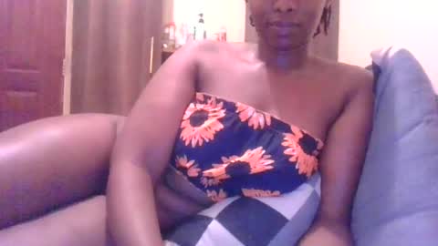 sarah_haggai online show from July 2026 08:01:01 PM