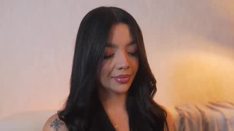       online show from December 2025 09:35:01 PM