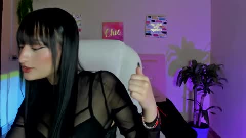 Snapshot of sarah_ramirez777 chatting on February 2025 12:37:01 PM Sarah Ramirez online show from February 2025 12:37:01 PM