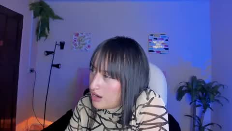 Snapshot of sarah_ramirez777 chatting on February 2025 05:49:02 PM Sarah Ramirez online show from February 2025 05:49:02 PM