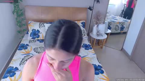 sarah_rayy online show from October 2025 08:20:02 PM