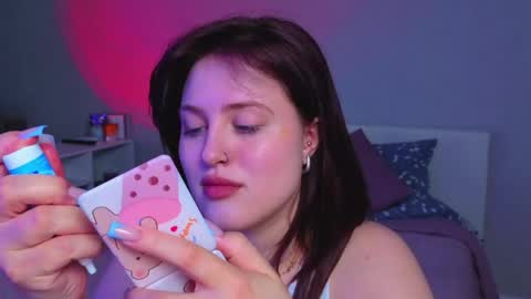 Sarah online show from June 2026 01:28:02 AM