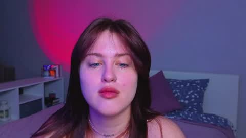 Sarah online show from June 2026 10:51:01 PM