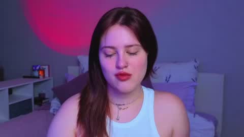 Sarah online show from June 2026 10:48:02 PM