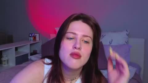 Sarah online show from July 2026 10:39:02 PM